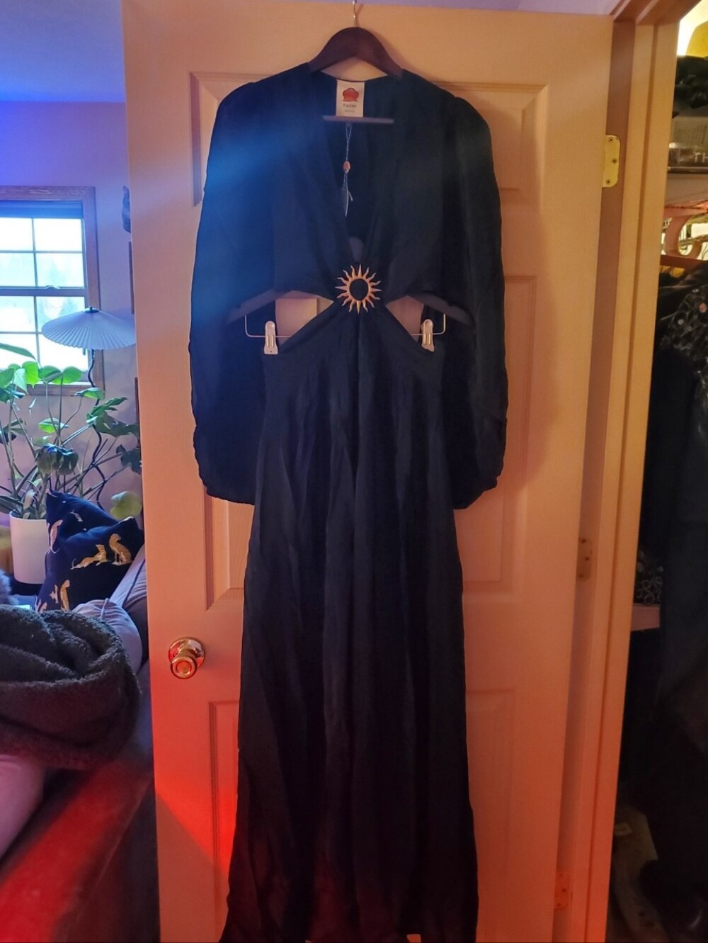 NWT FARM Rio Black Cut Out Long Sleeve Maxi Dress With Sun Size Medium - Picture 5 of 8